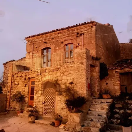 Casa Savoca Nel Borgo Di Condojanni Condoianni